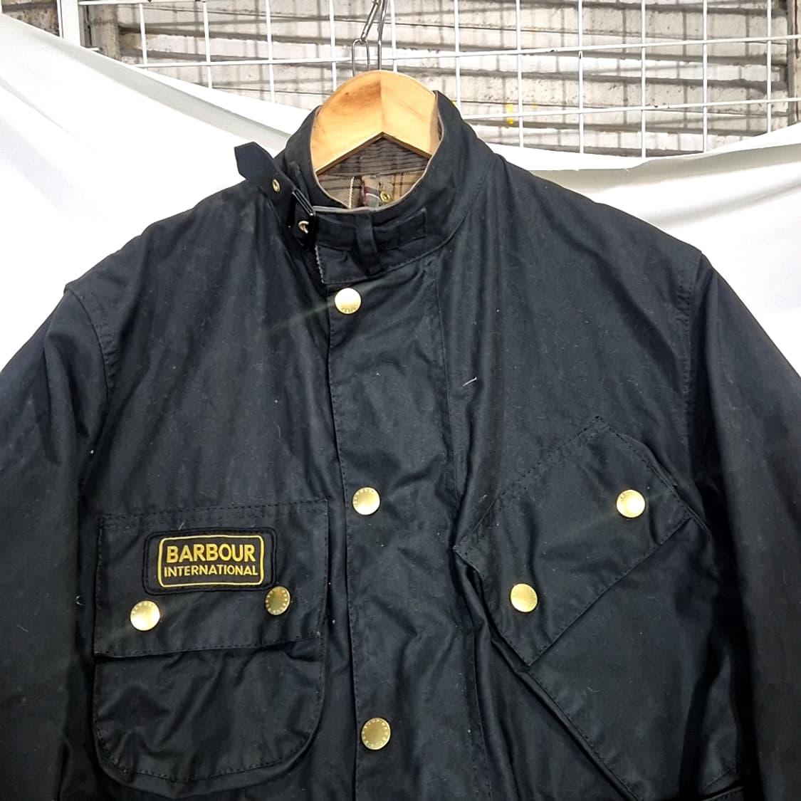 Barbour 바버 인터네셔널 왁시드 자켓 상품이미지2