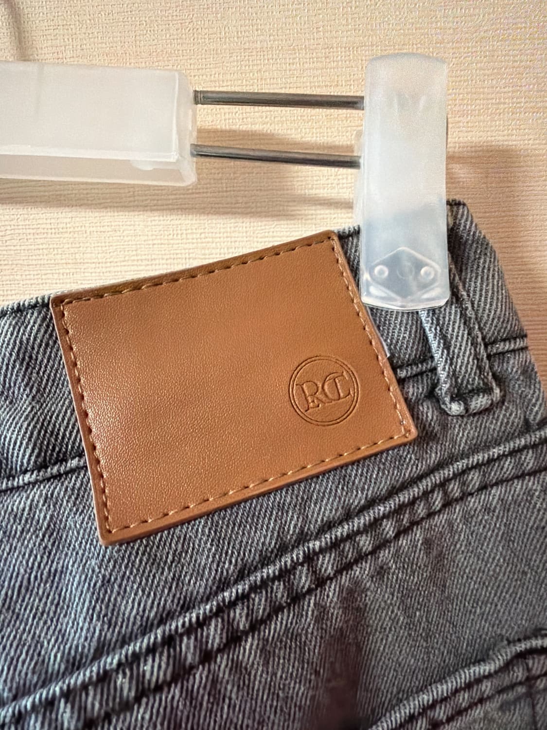 RECTO 22FW 와이드 데님 팬츠 그레이 판매합니다. 상품이미지3