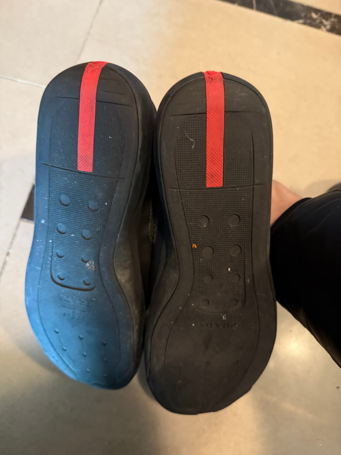 프라다 아디다스 루나로사 상품이미지3