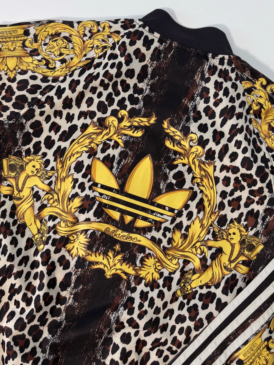 아디다스 x 제레미스캇 루즈핏 레오파드 패턴 트랙탑 져지 상품이미지3
