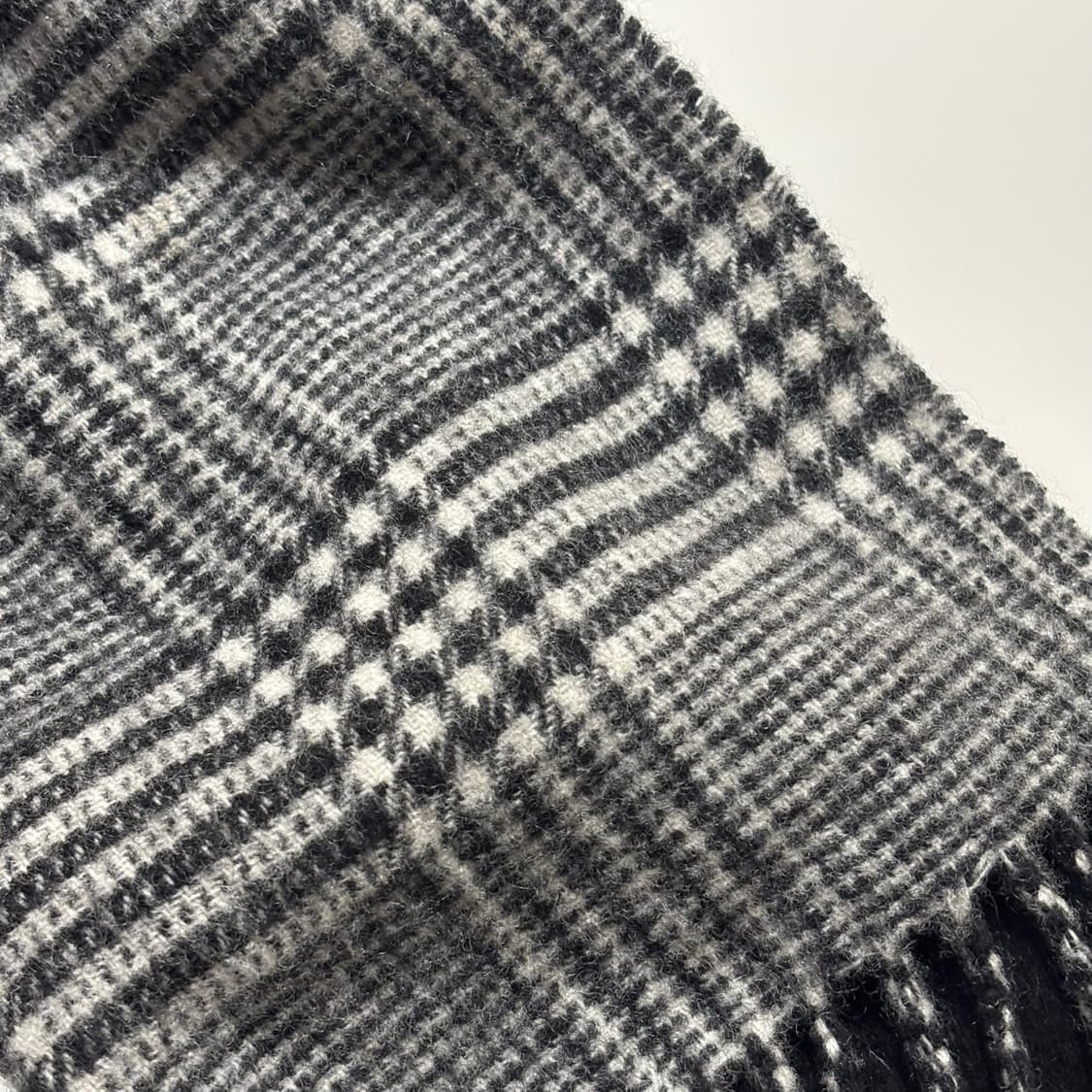 꼼데가르송 옴므 블랙/체크 리버서블 머플러 상품이미지4