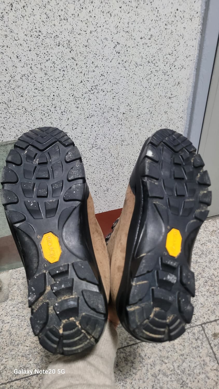 잠발란 등산화 상품이미지8