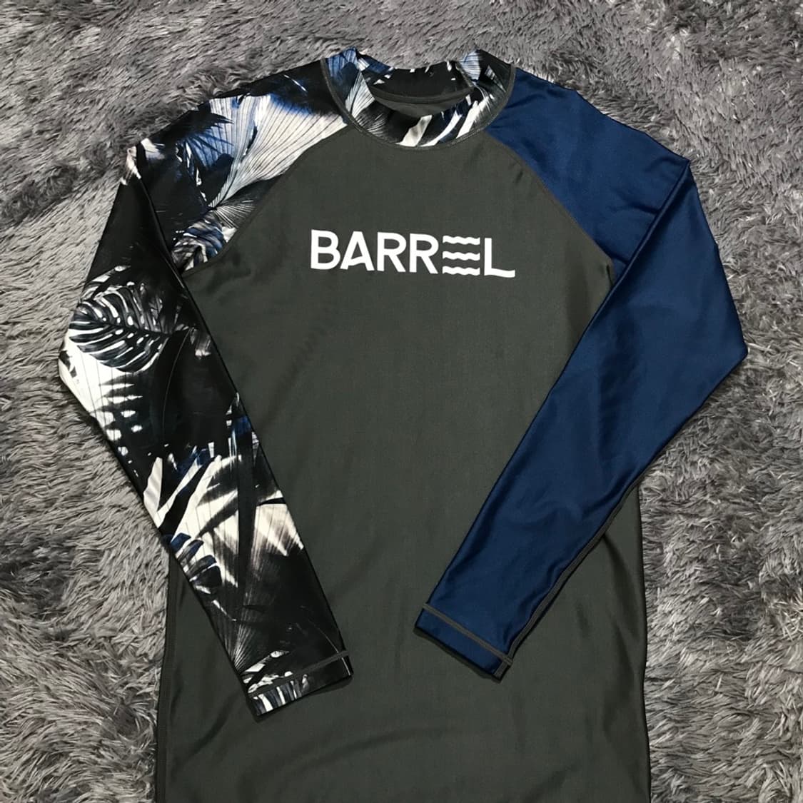 [[M] 배럴(BARREL) UPF 50+ 긴팔 래쉬가드@709 상품이미지2
