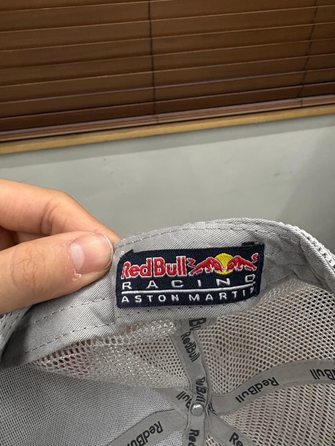 REDBULL 레드불 자수 로고 메쉬캡 모자 상품이미지5