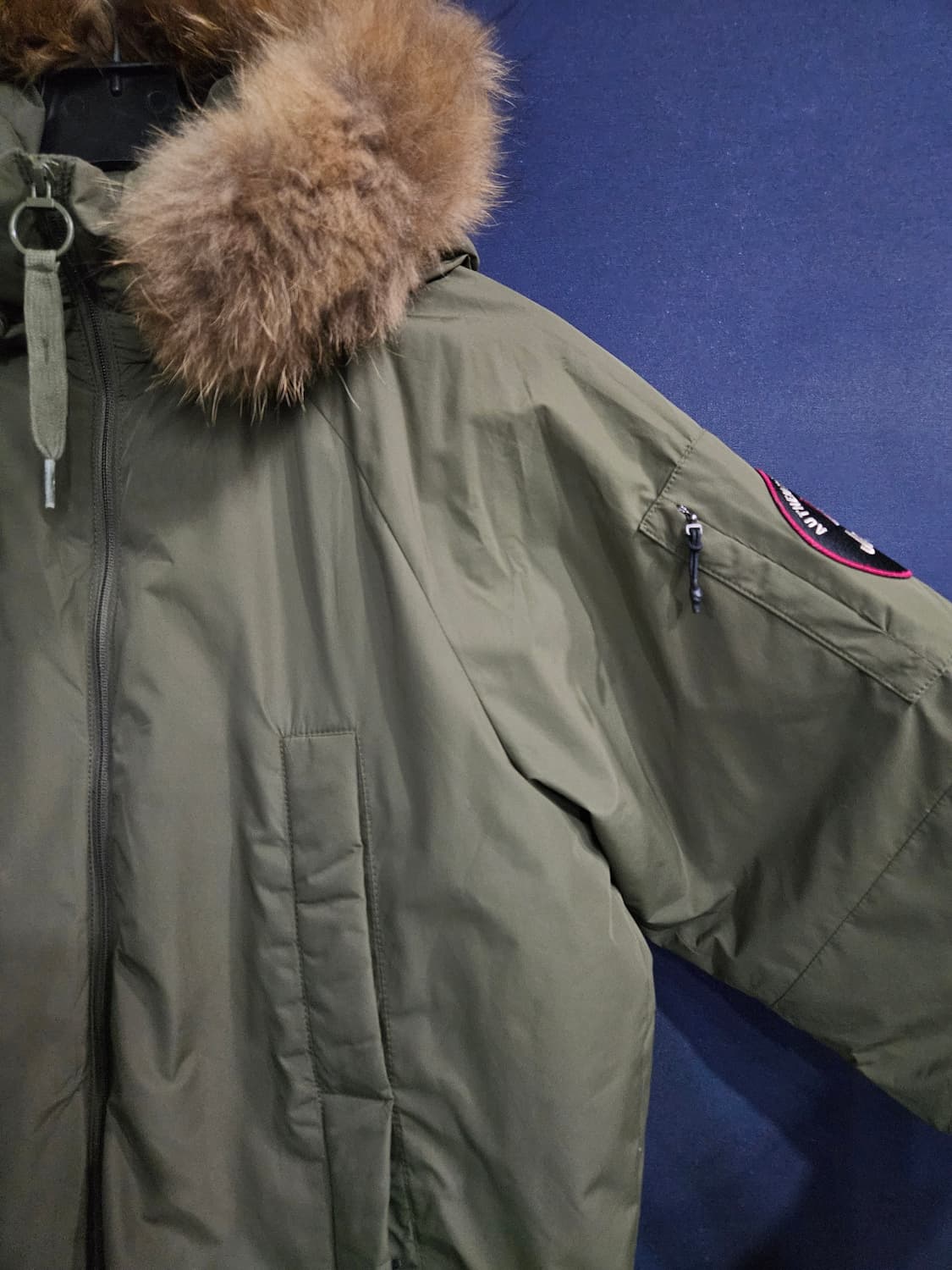 지프 카키컬러 남성 95 덕다운 패딩  상품이미지4