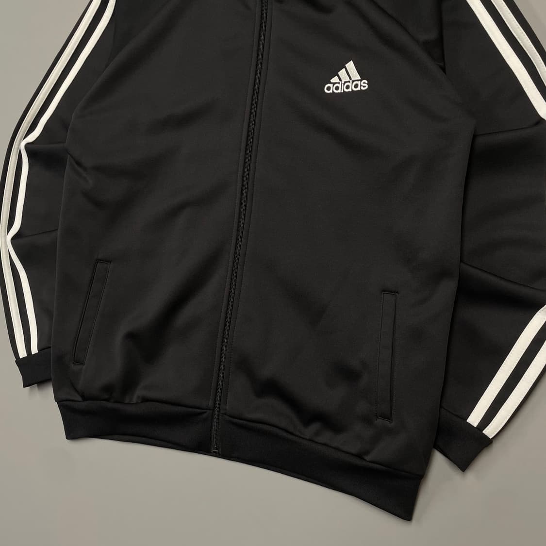  아디다스 삼각로고 져지 블랙 82 [041504] 상품이미지4