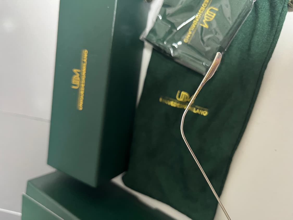 UDM(유니크디자인밀라노) DPS M1 실버 메탈테 상품이미지3