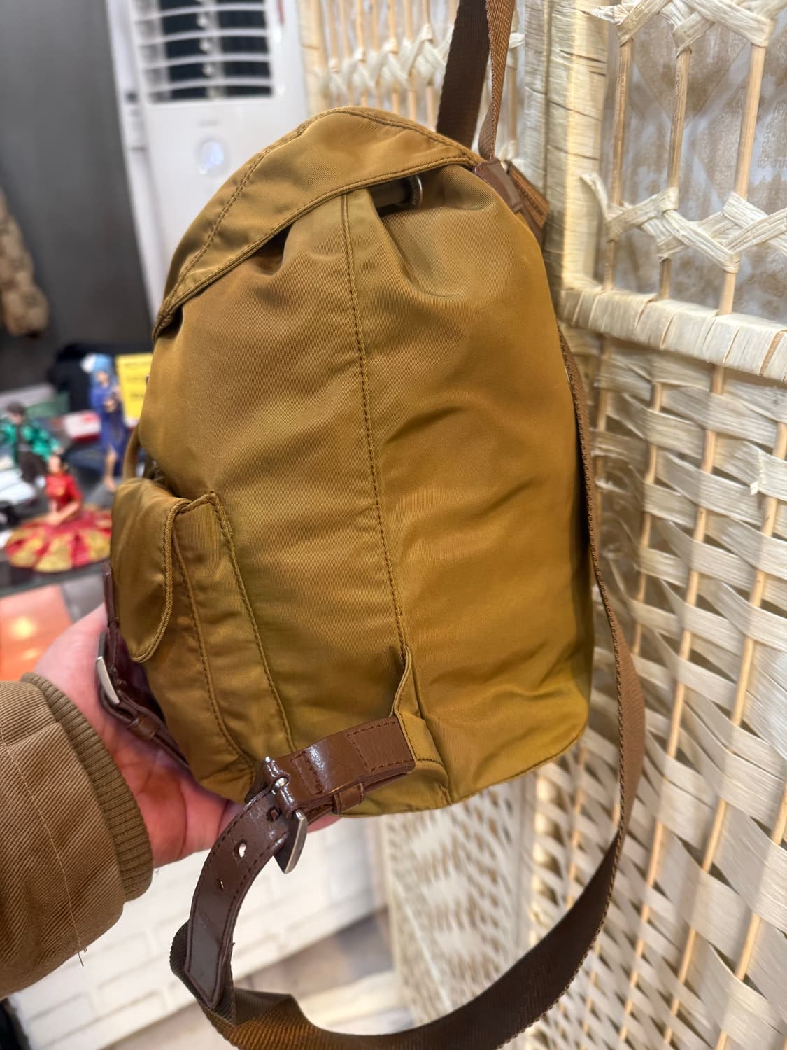 정품 프라다 나일론 백팩 팝니다 상품이미지3