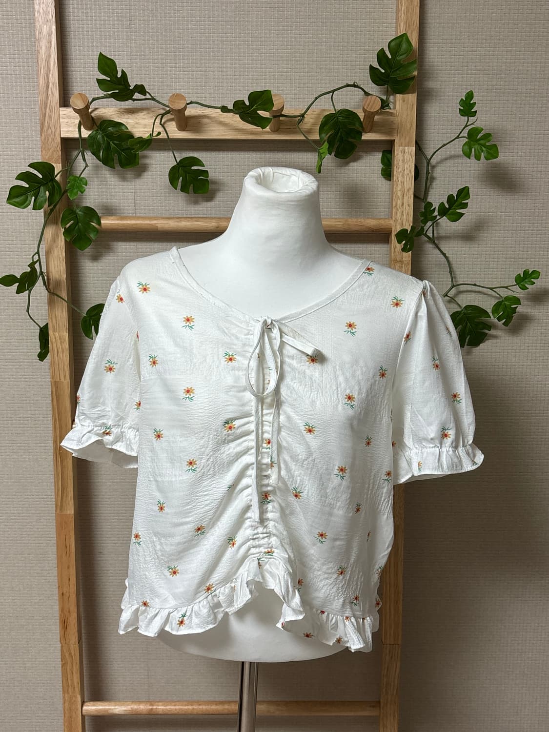 플라워 자수 블라우스🌼 상품이미지1