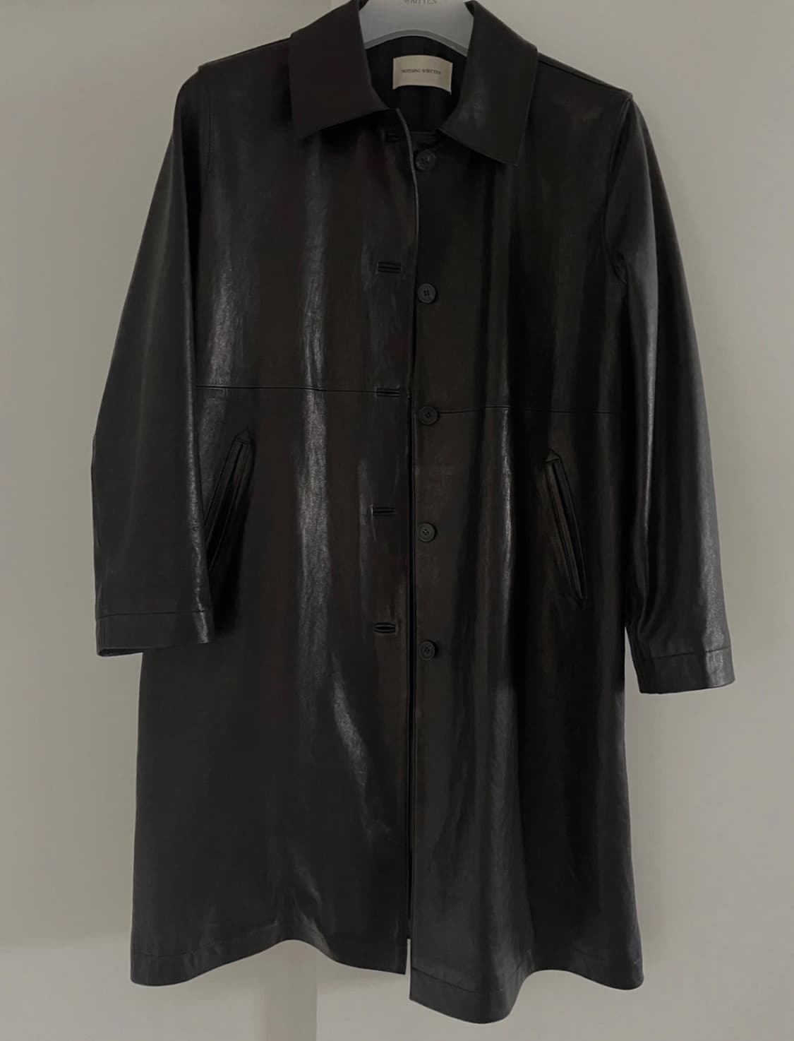 낫띵리튼 가죽 코트 상품이미지6