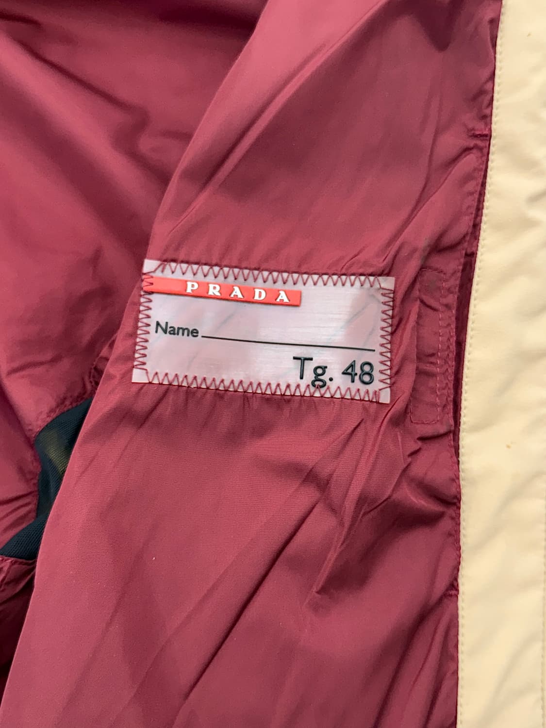 프라다 아카이브 라이트 브라운 고어텍스 투웨이 후디 자켓 상품이미지8