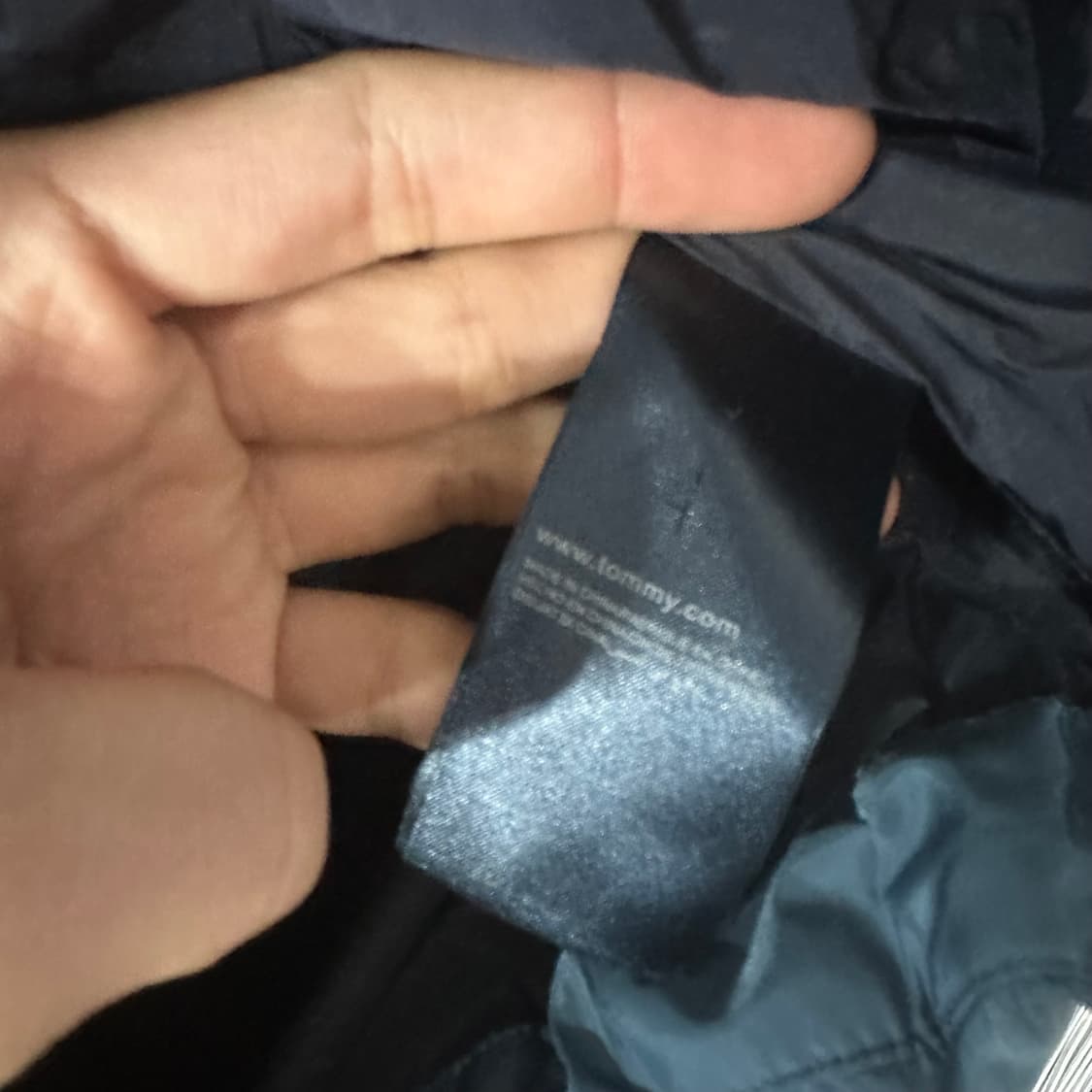 (L) 타미힐피거 블루 경량 패딩 자켓 상품이미지4