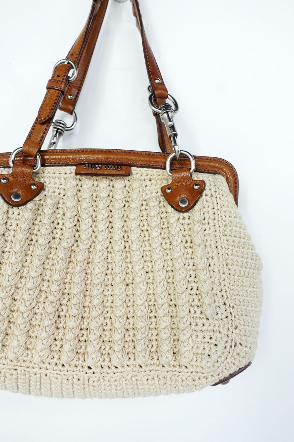 미우 미우 크로셰 백 상품이미지3