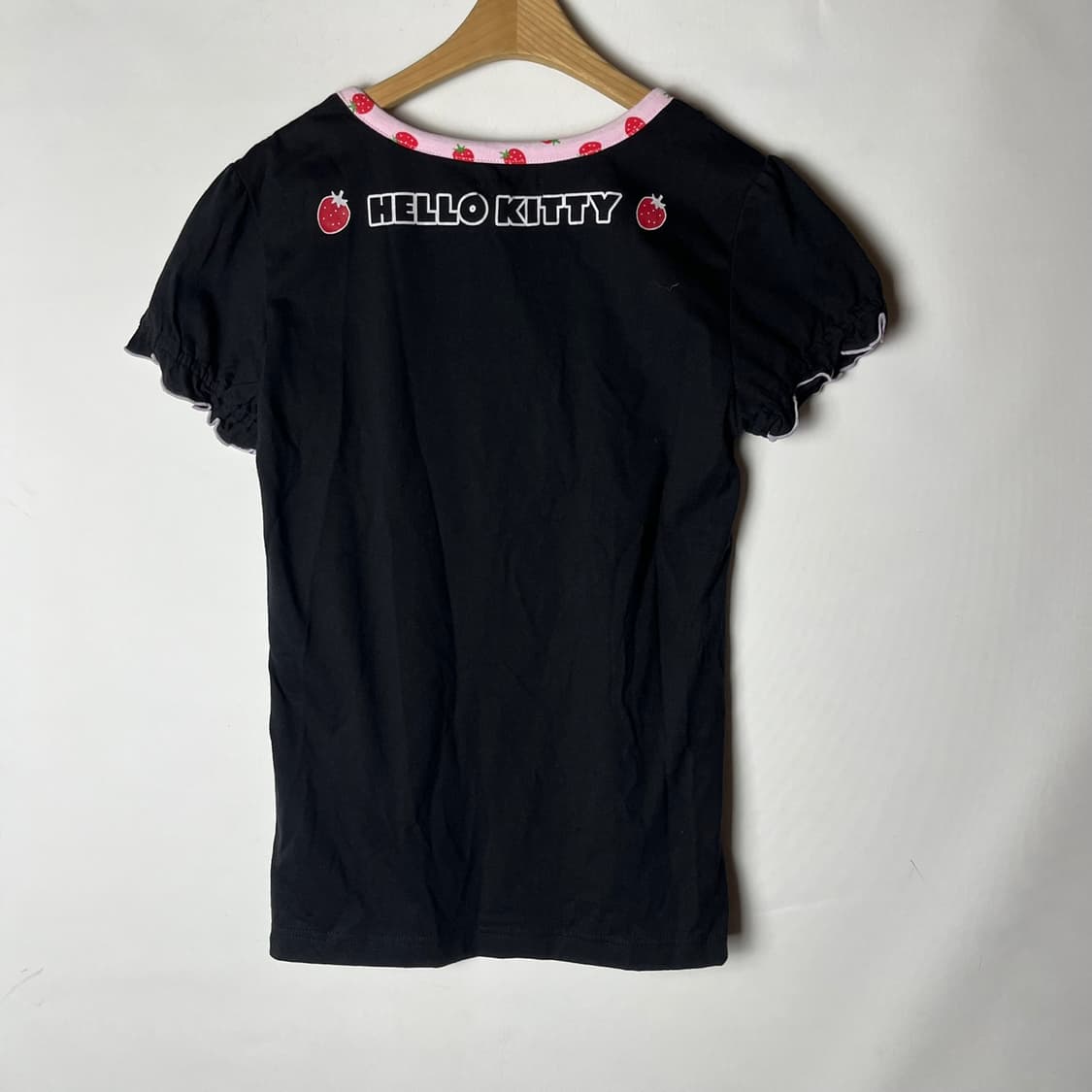 [Hello Kitty] 헬로키티 딸기 링거티셔츠 (새상품) 상품이미지2