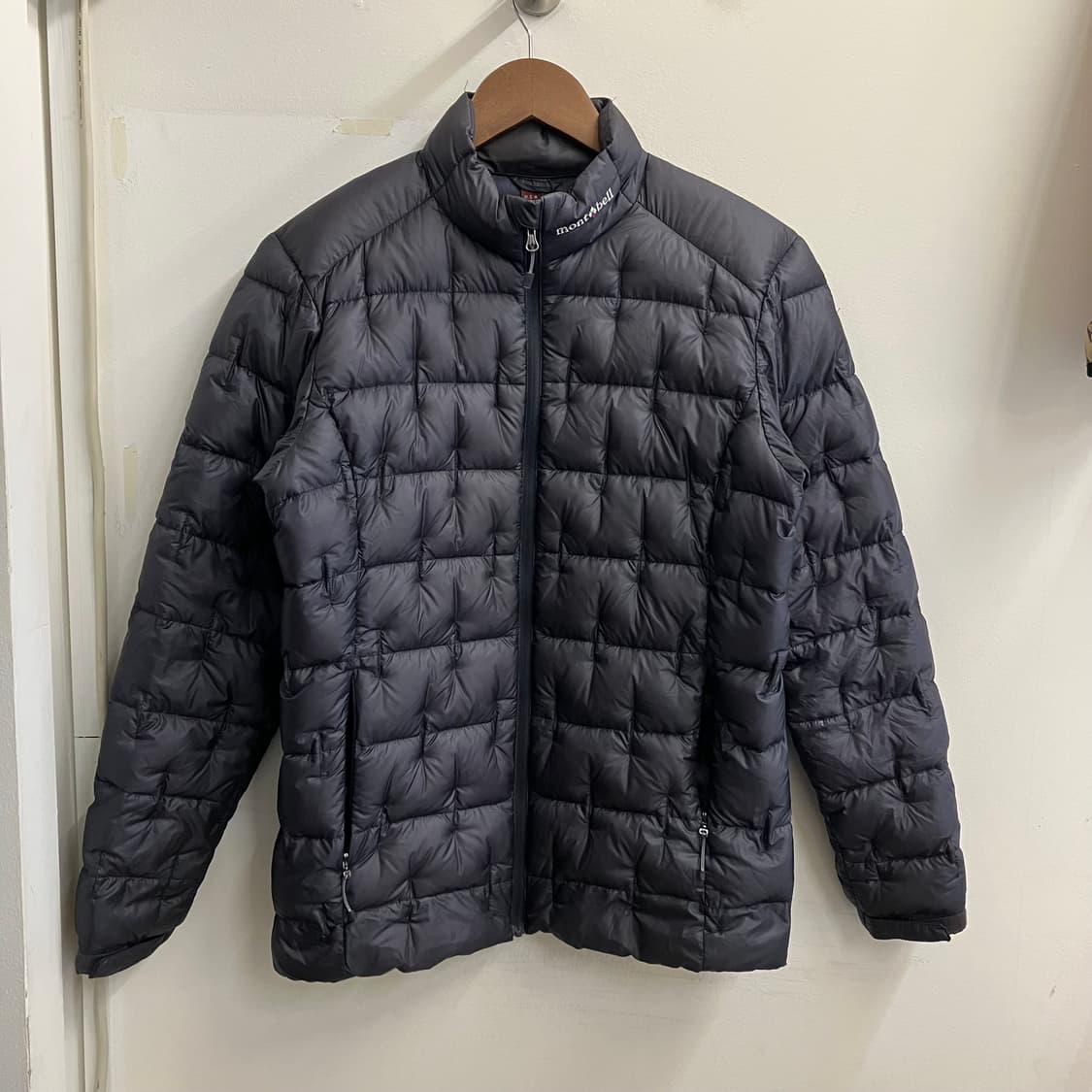 N33 몽벨 경량 패딩 상품이미지2