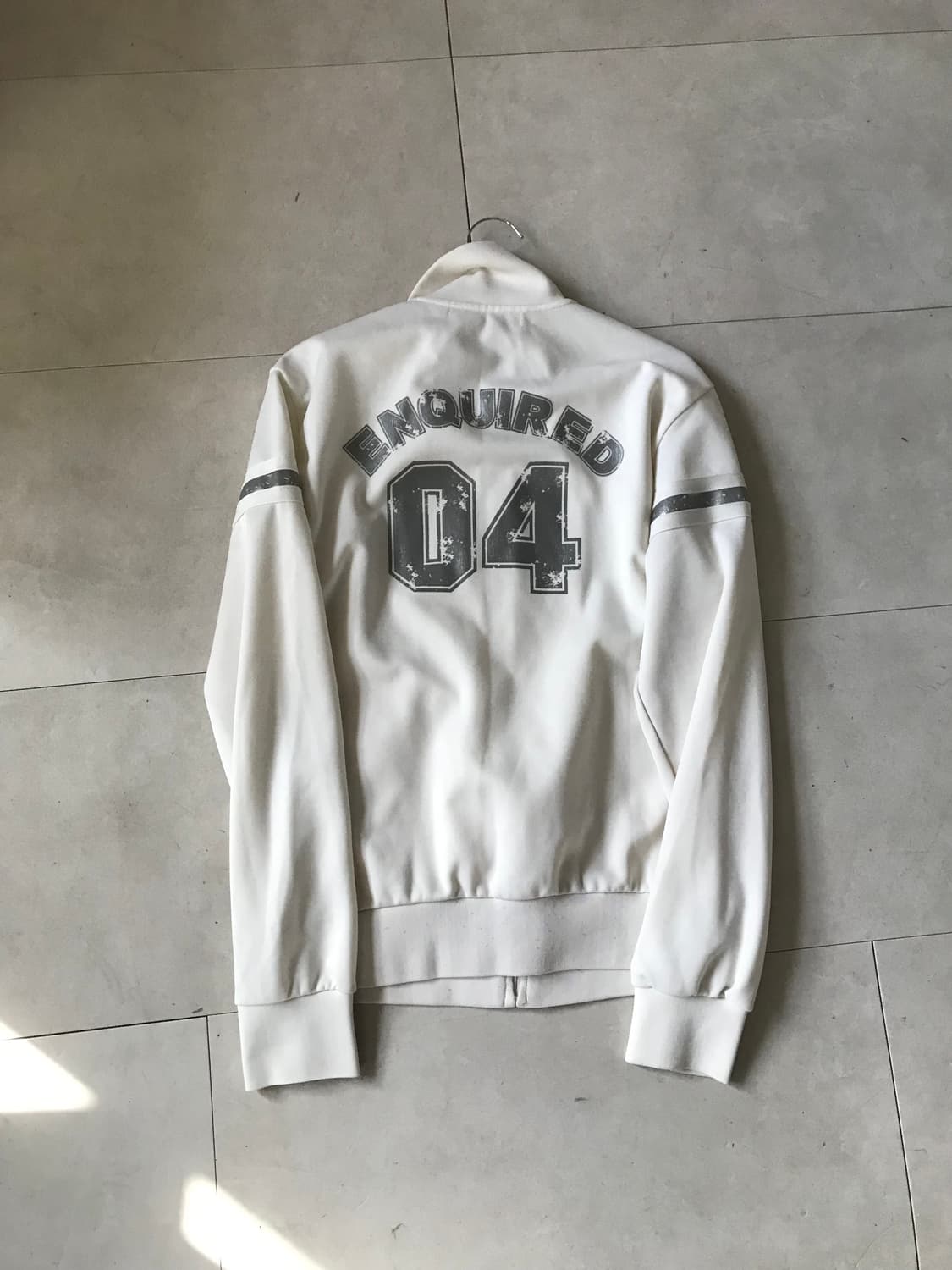 에스크 잉글랜드 화이트 실버 집업 상품이미지9