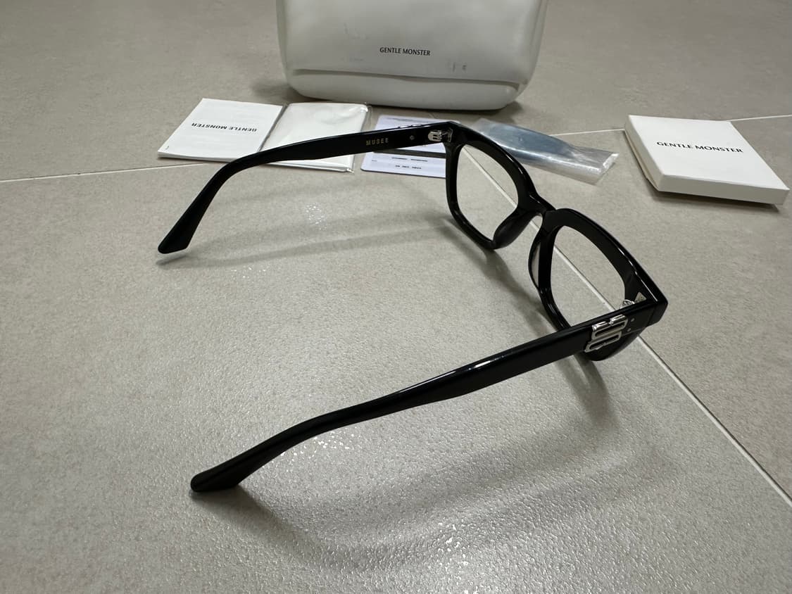 젠틀몬스터 뮤지 MUSEE 안경 상품이미지5