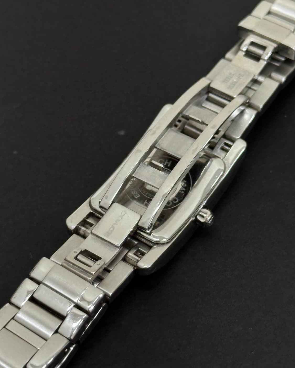 코치 자개 다이얼 렉탱귤러 쿼츠 시계 상품이미지8