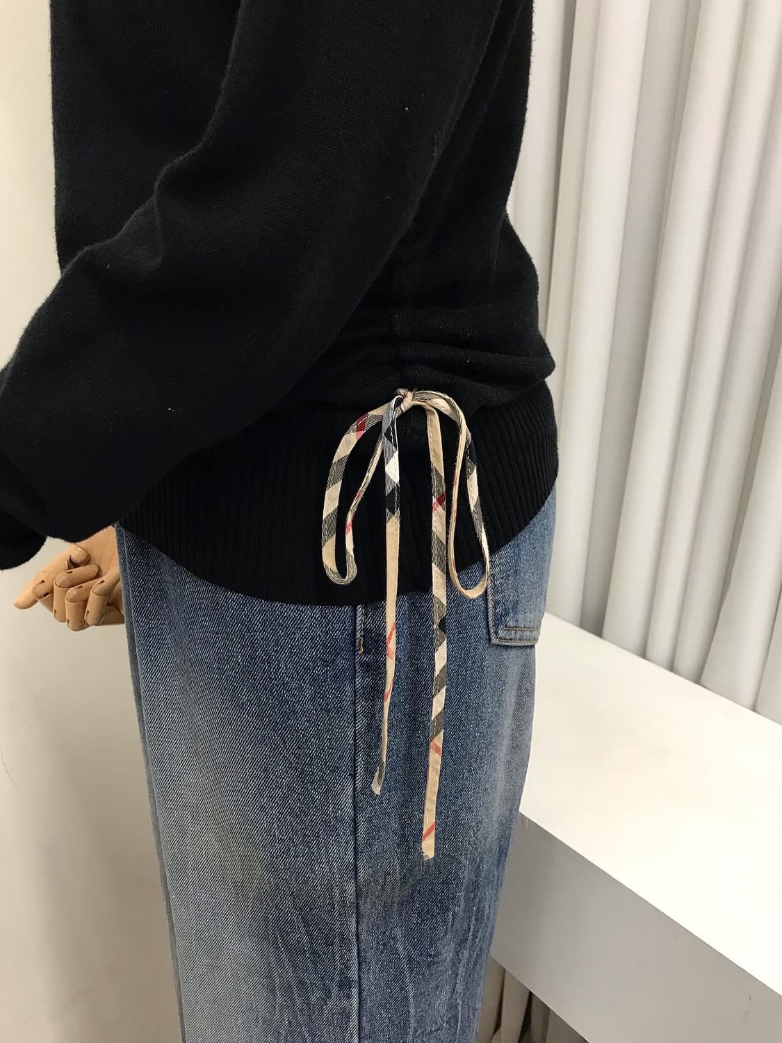 버버리 로고 딥브이넥 셔링 니트 상품이미지8