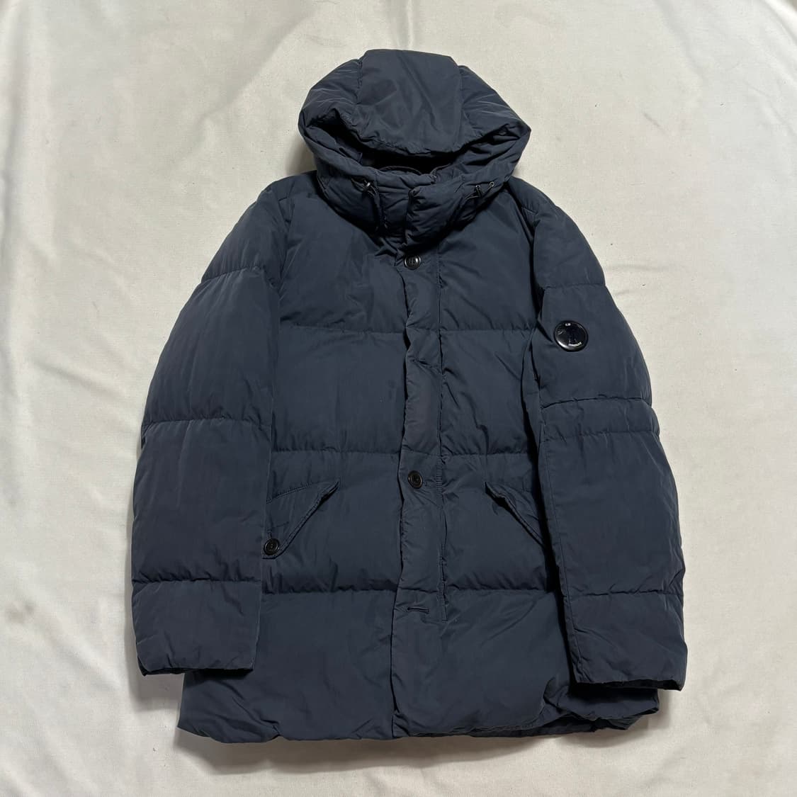 50 C.P.컴퍼니 렌즈와펜 가먼트 다이드 롱패딩 상품이미지2