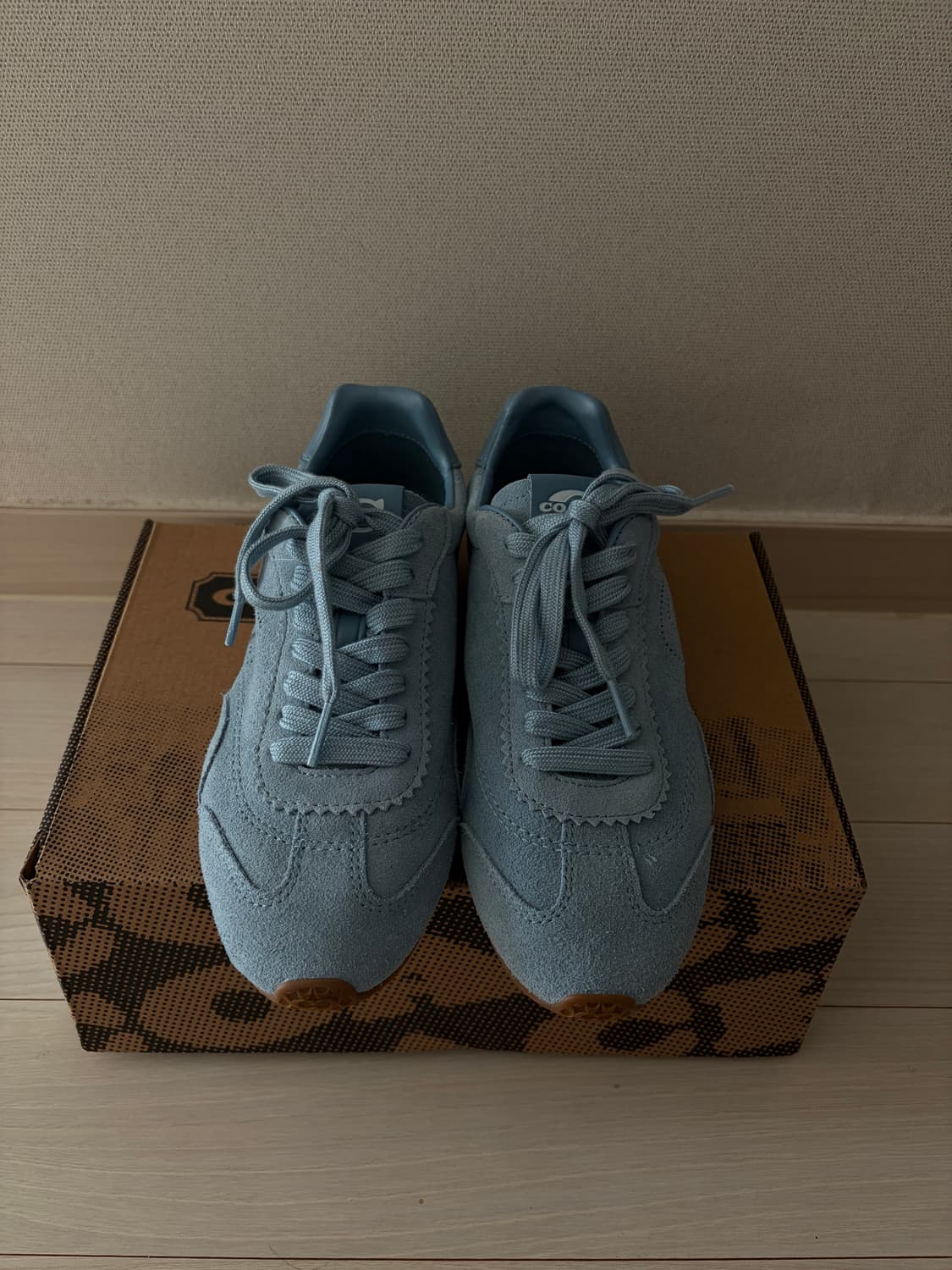 Coach 코치 플랫 스니커즈 us7 / 240  상품이미지1