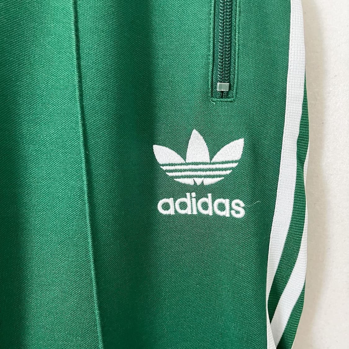 아디다스 그린 화이트 삼선 트랙 팬츠 상품이미지4
