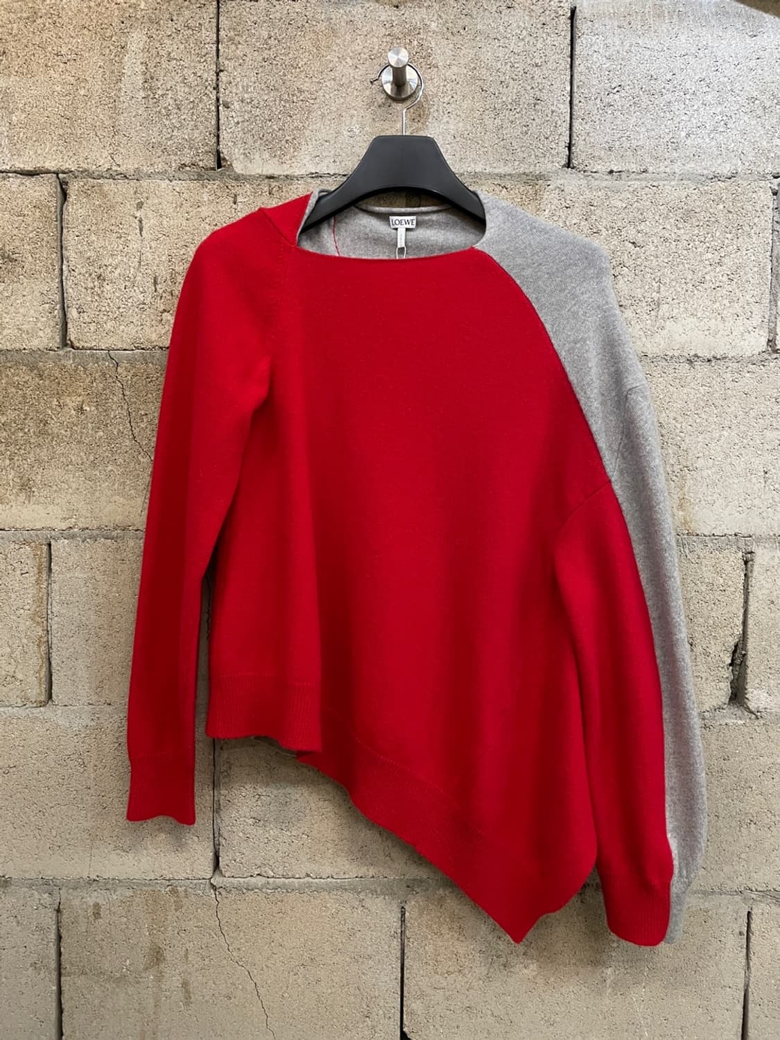 로에베 비대칭 캐시미어 니트  상품이미지1