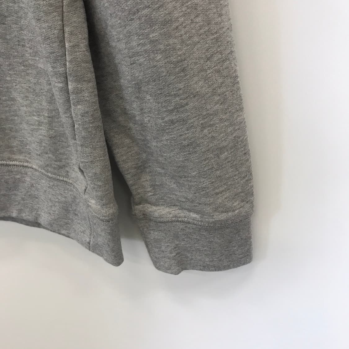 COS 코스 그레이 스웻셔츠 [xs사이즈] 상품이미지3