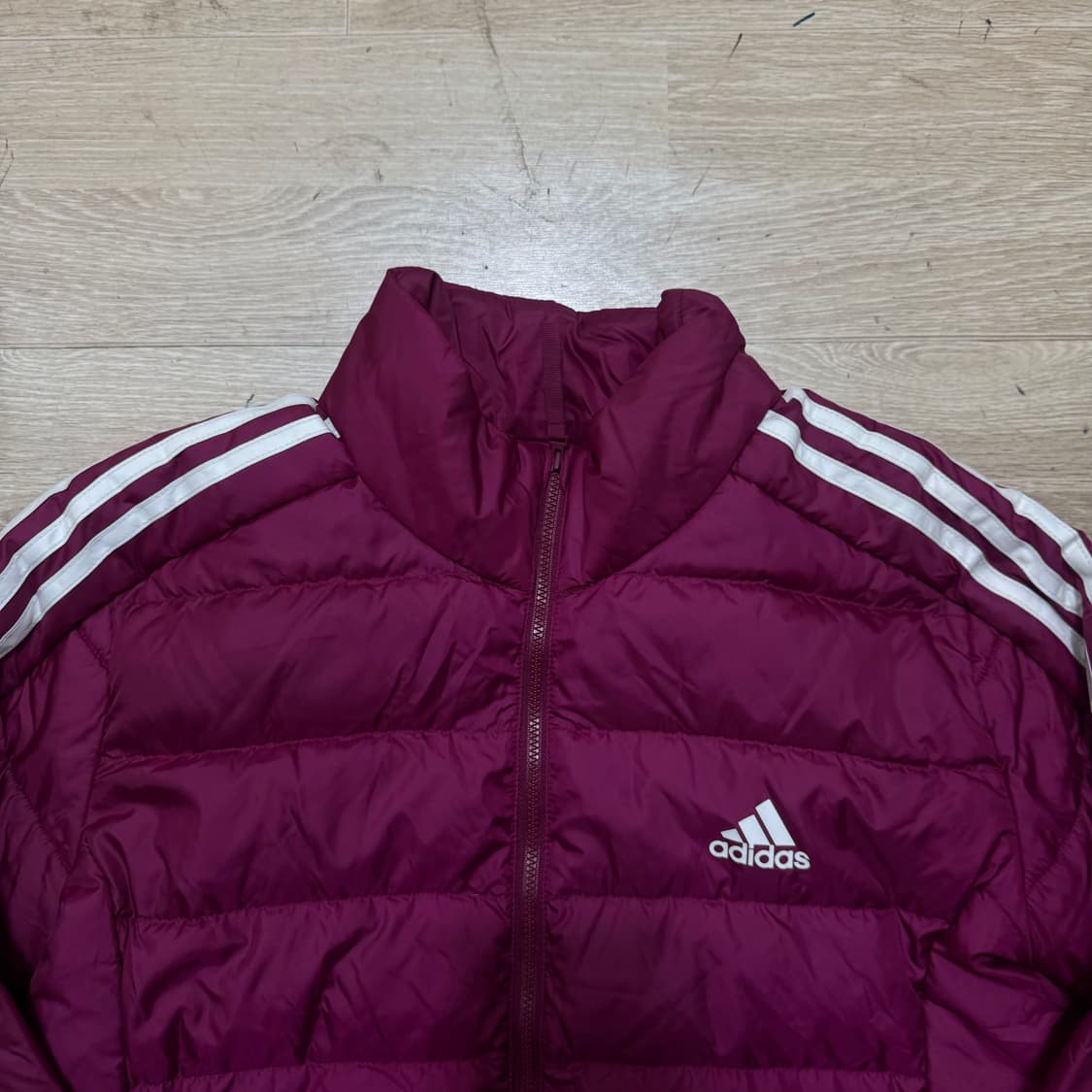 아디다스 삼바로고 덕다운 푸퍼 패딩 상품이미지2