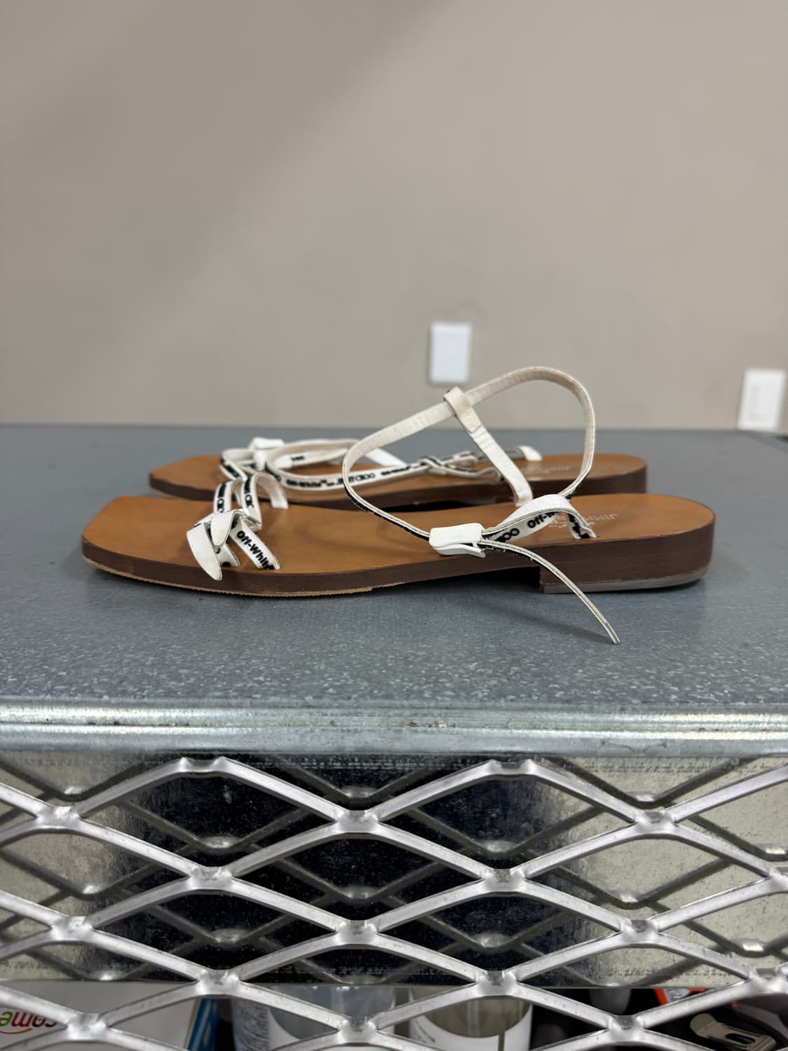 지미추 x 오프화이트 플랫 슈즈 36 상품이미지1