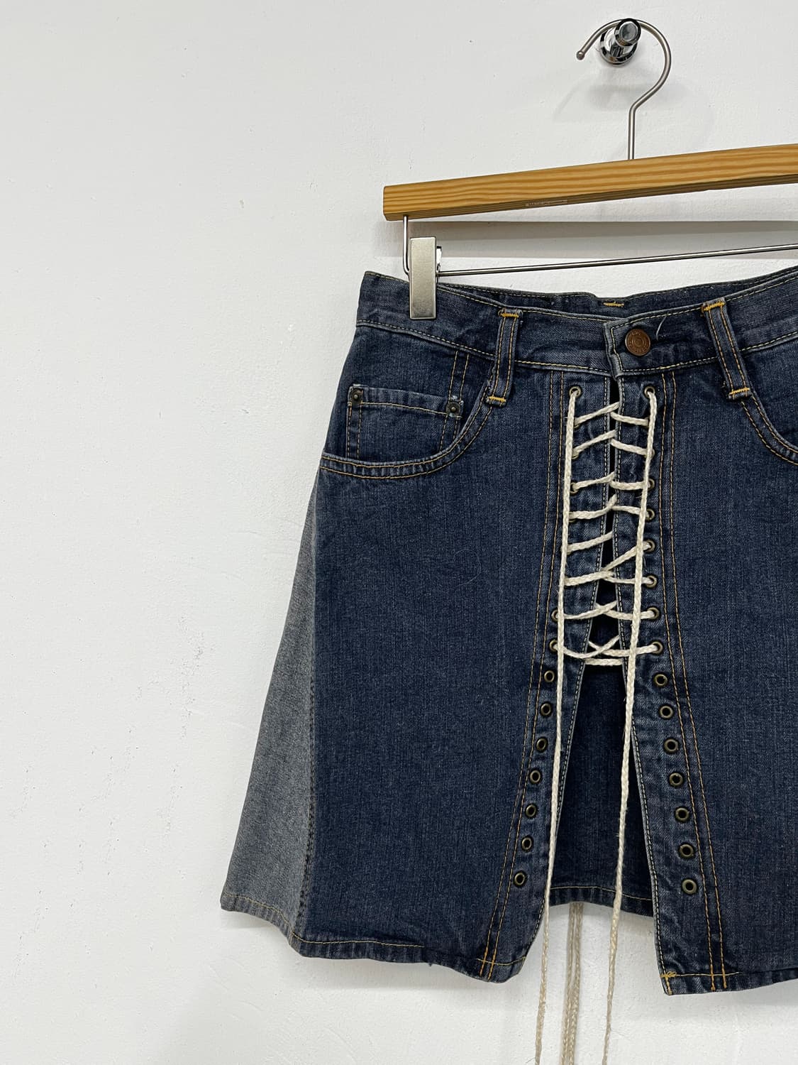 KINKY JEANS 히스테릭 글래머 데님 레이스업 미니 스커트 상품이미지6