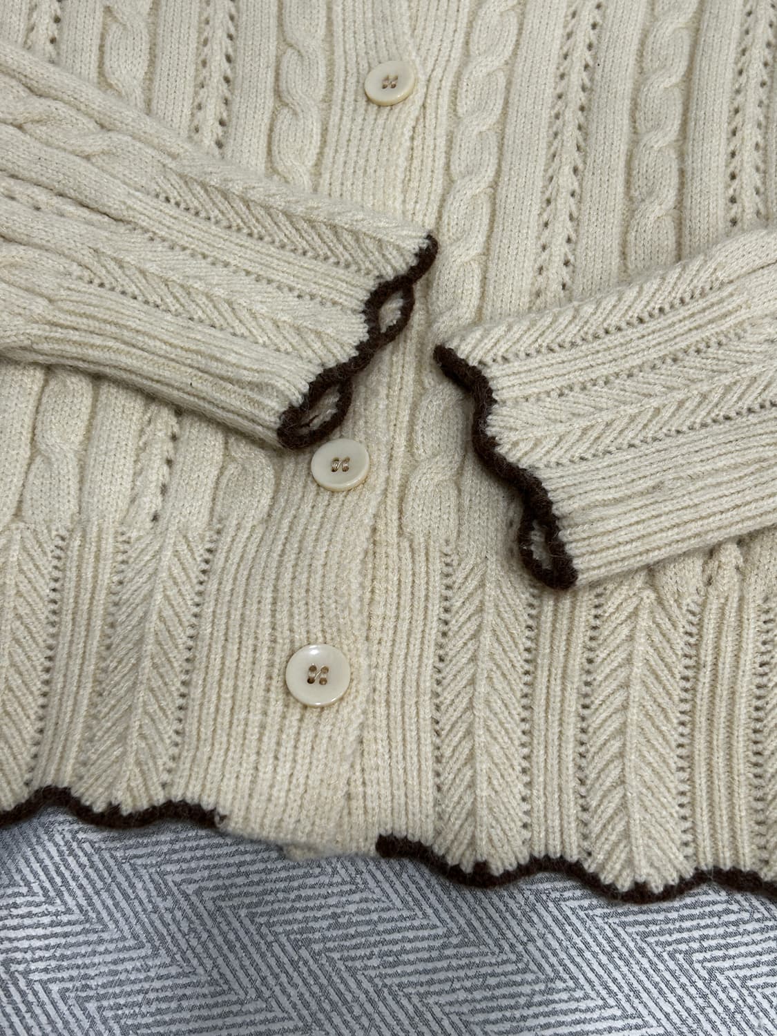 오조크 OZOC 세일러 케이프 니트 가디건 상품이미지8