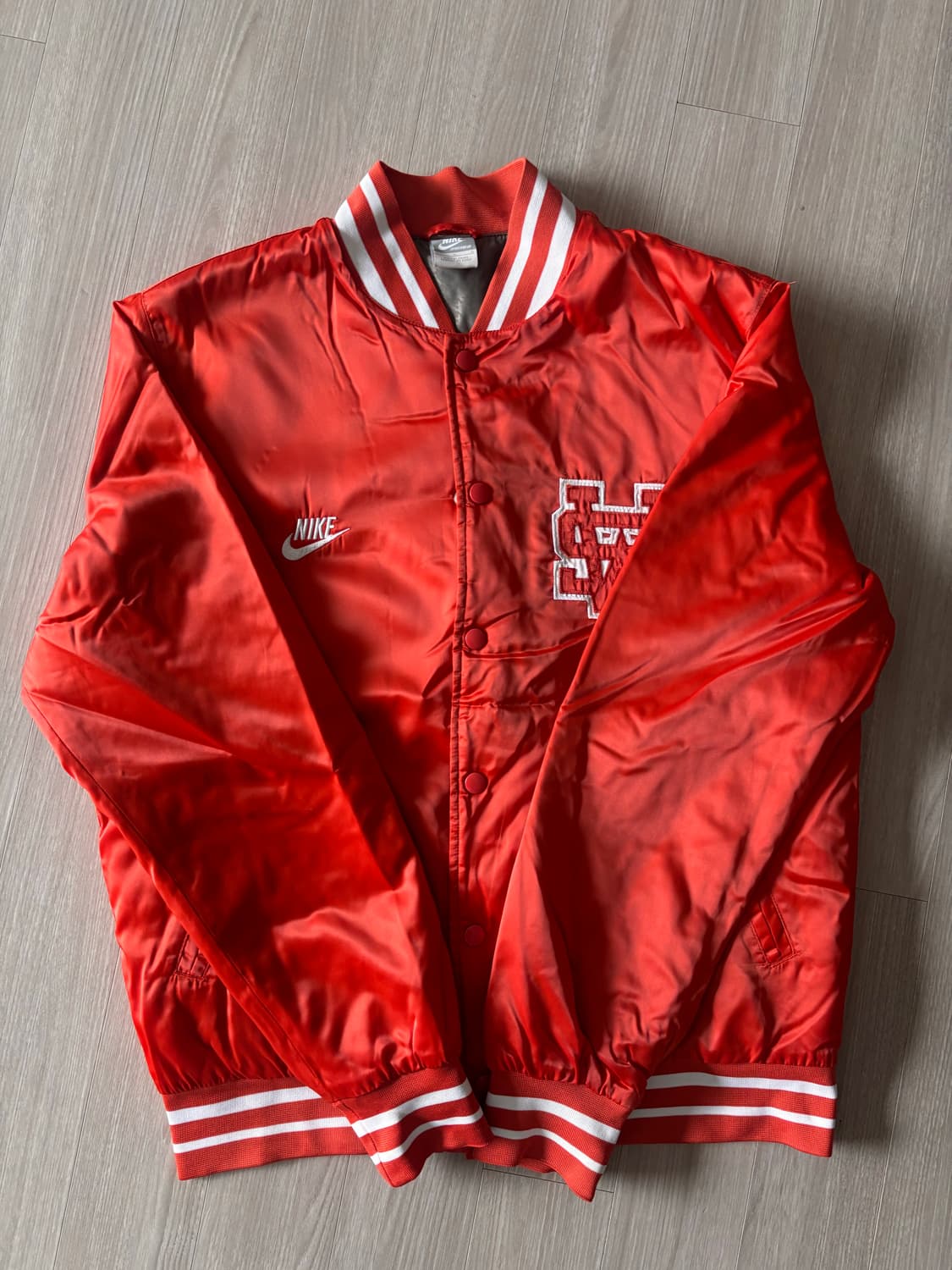 나이키 야구점퍼 상품이미지1