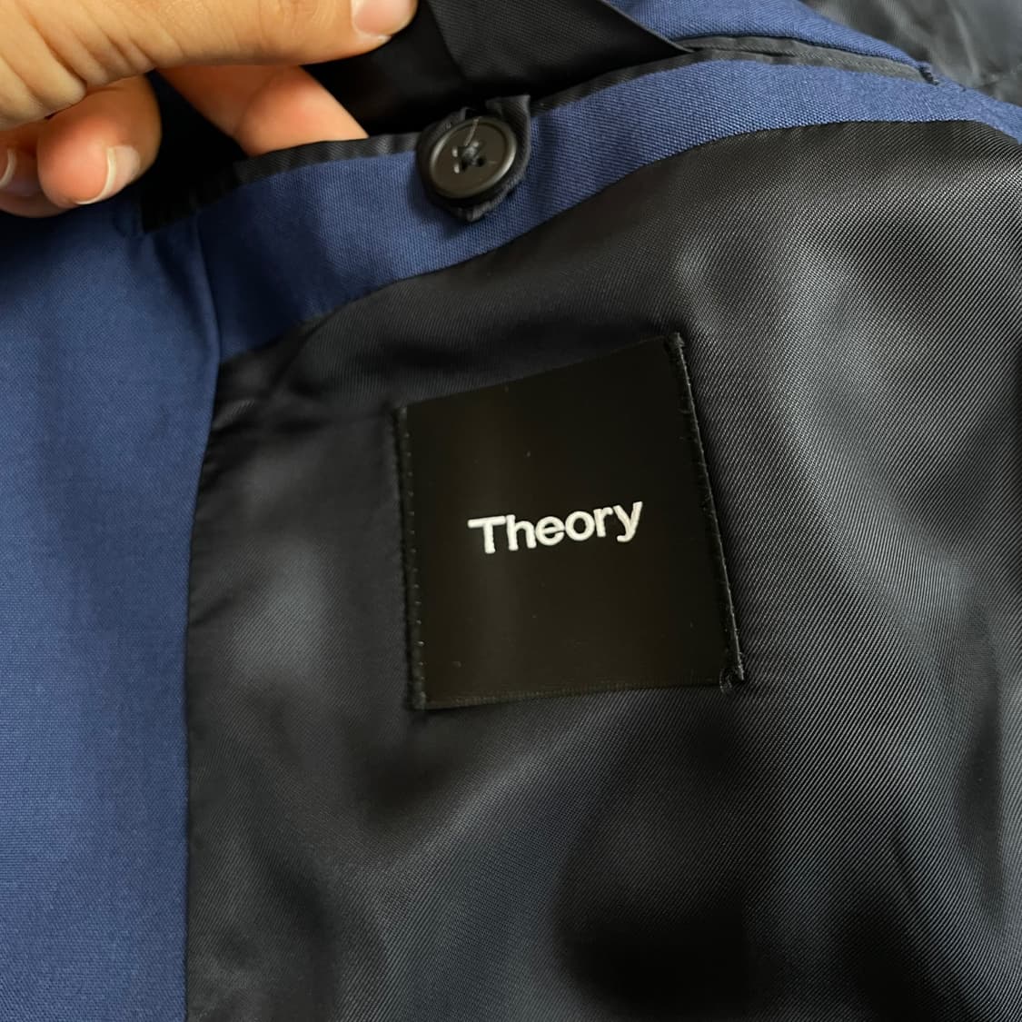 띠어리 Theory 블루네이비 테일러드 투버튼  자켓 36 상품이미지2