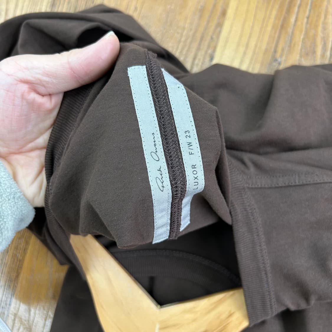 16386 - 23F/W 릭오웬스 룩소르 베이직 롱슬리브 상품이미지8