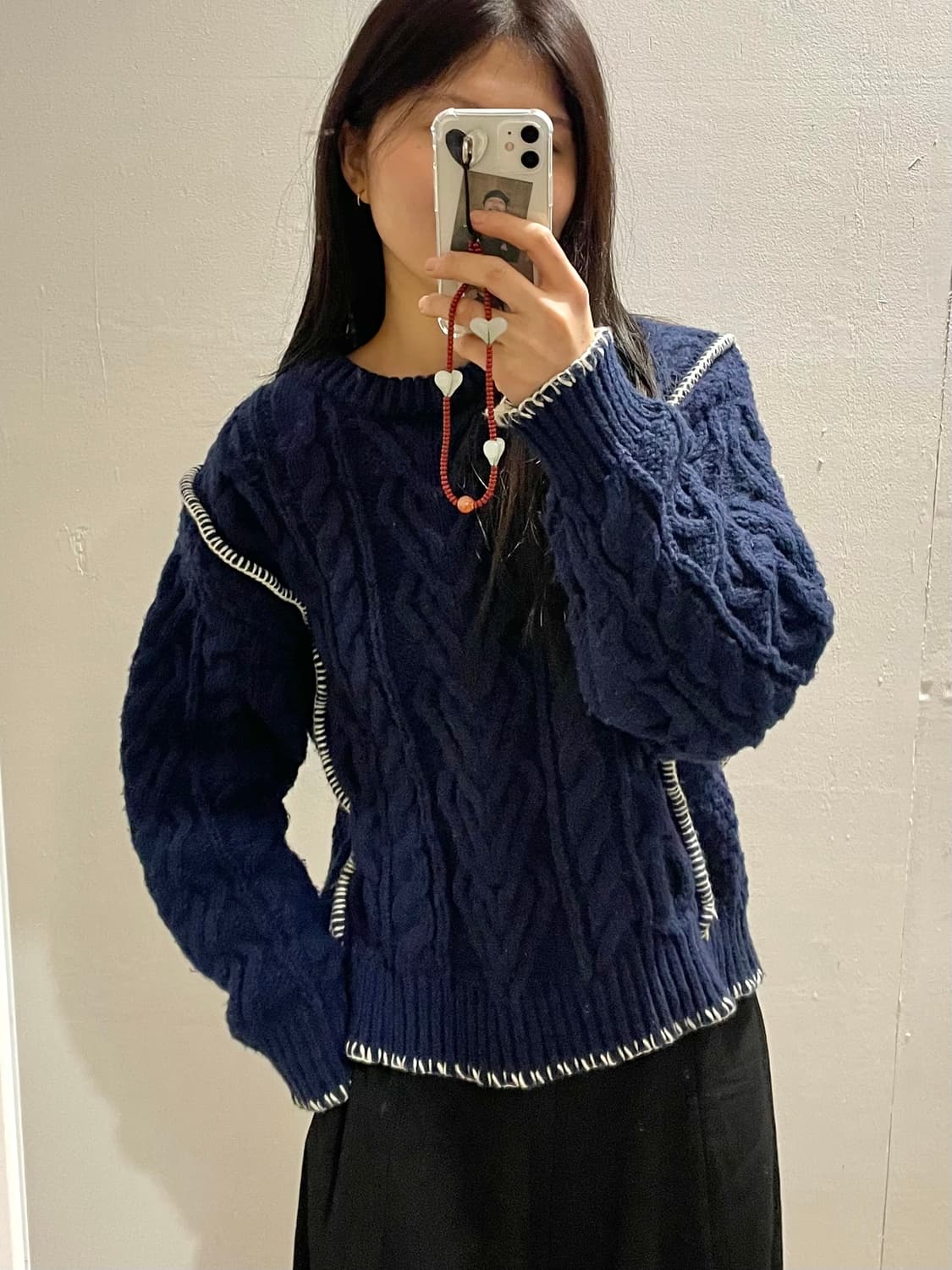 프릭스스토어 꽈배기 스티치 오버핏 니트 상품이미지1