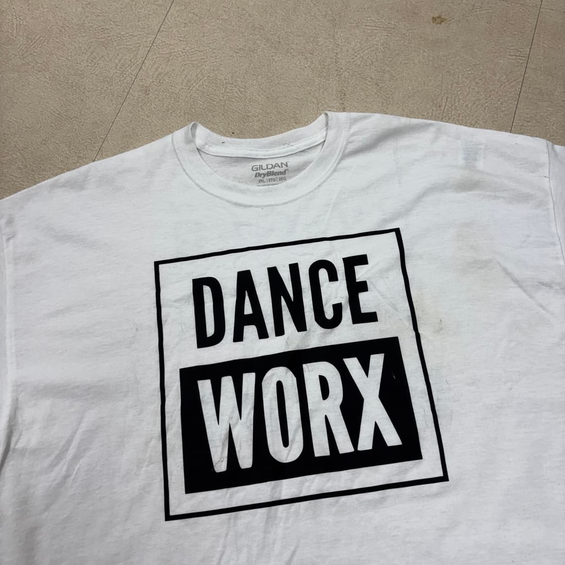길단 Dance worx 프린팅 반팔티 상품이미지2