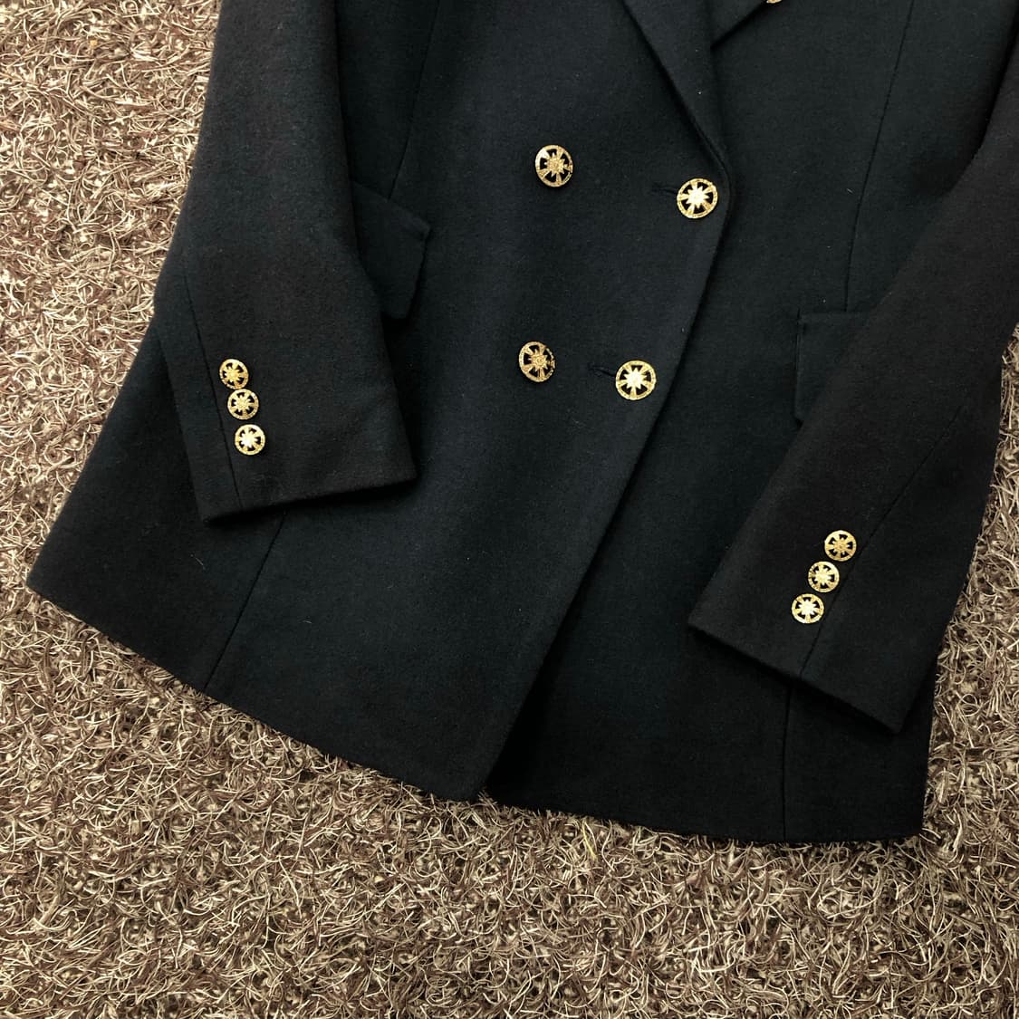 플라스틱아일랜드 울 금장버튼 자켓 상품이미지3