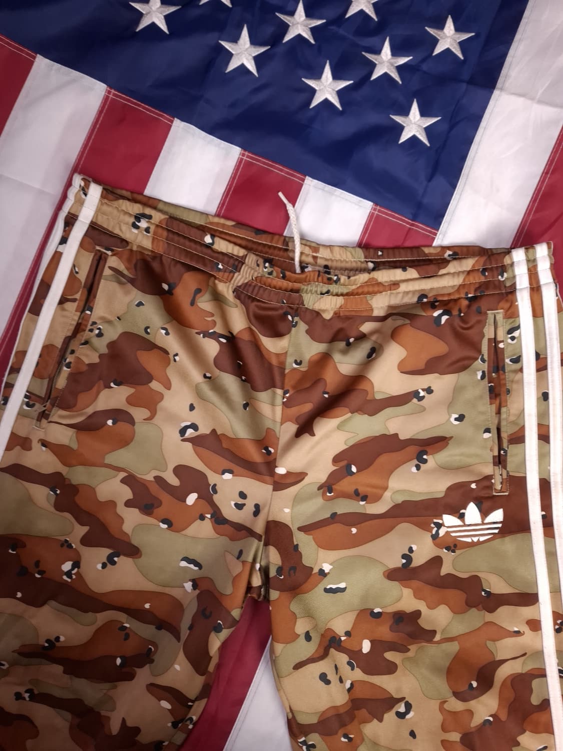 특A급 오리지날 아디다스 카모패턴 팬츠 상품이미지2