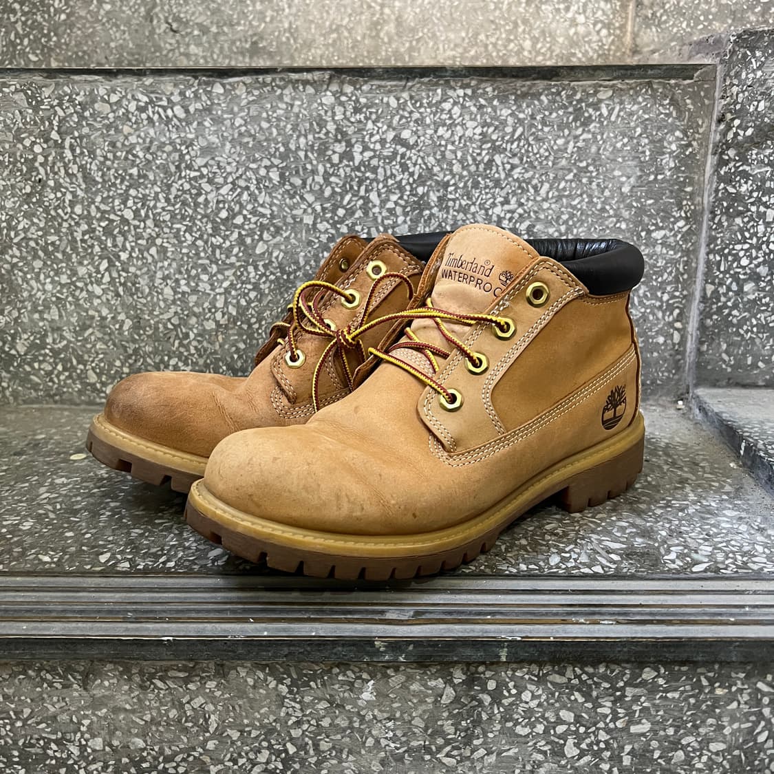 팀버랜드 프리미엄 워터프루프 추카 부츠 상품이미지1