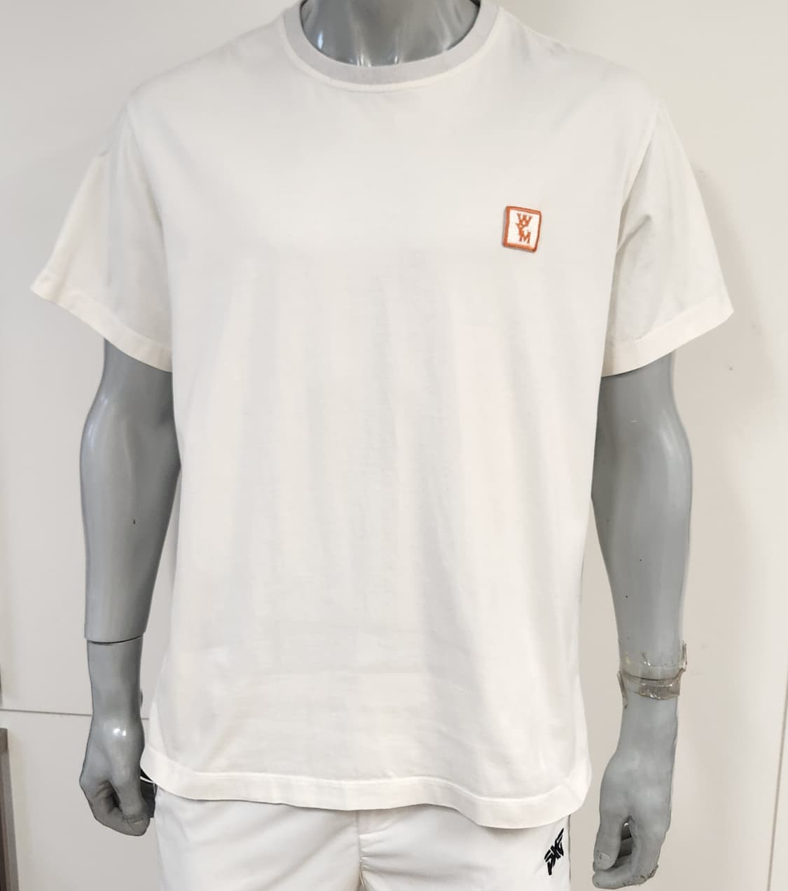 우영미 그라데이션 퍼지백로고 반팔 티셔츠 48 상품이미지1