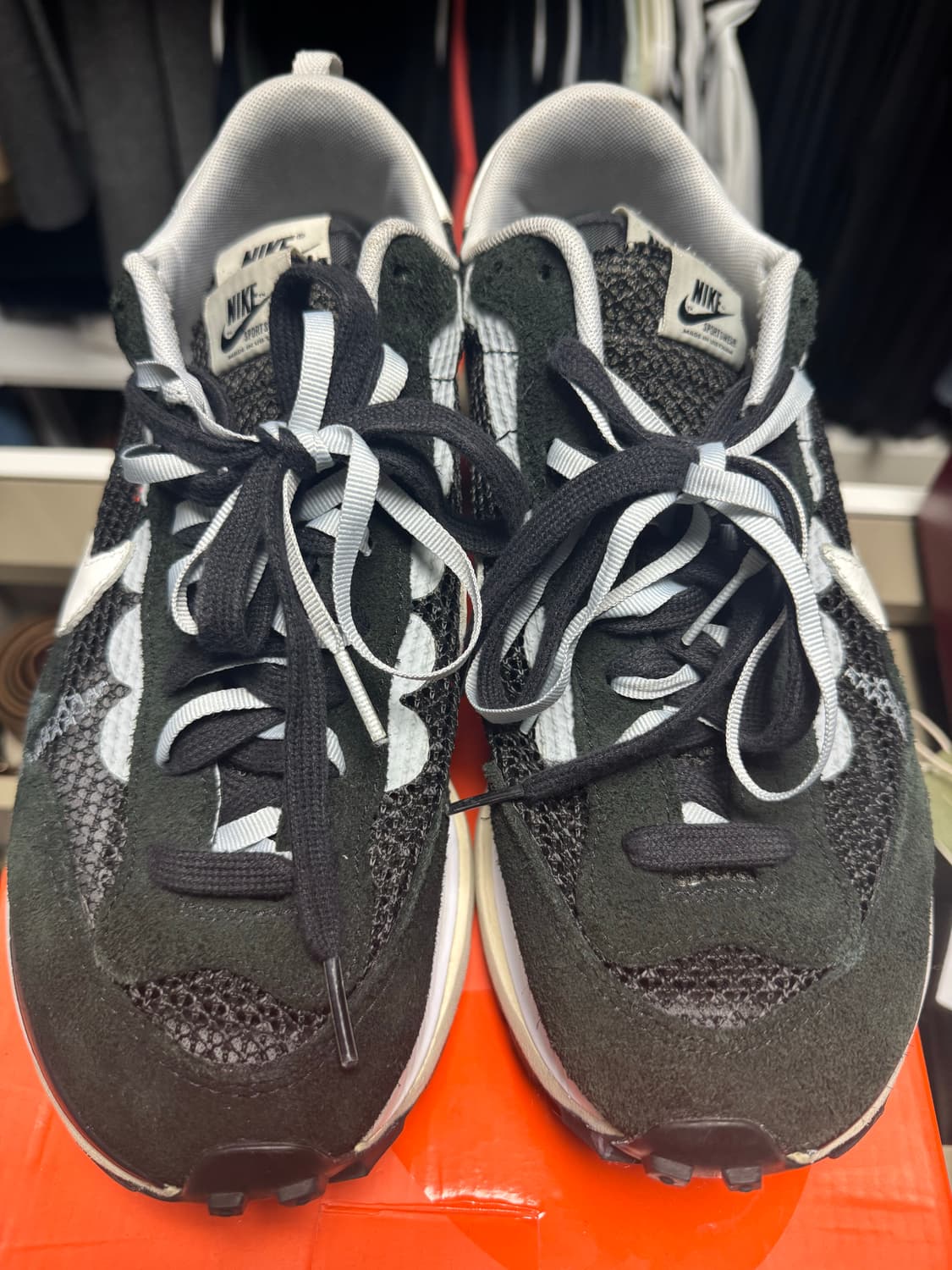 나이키 x 사카이 베이퍼와플 블랙 화이트 상품이미지6