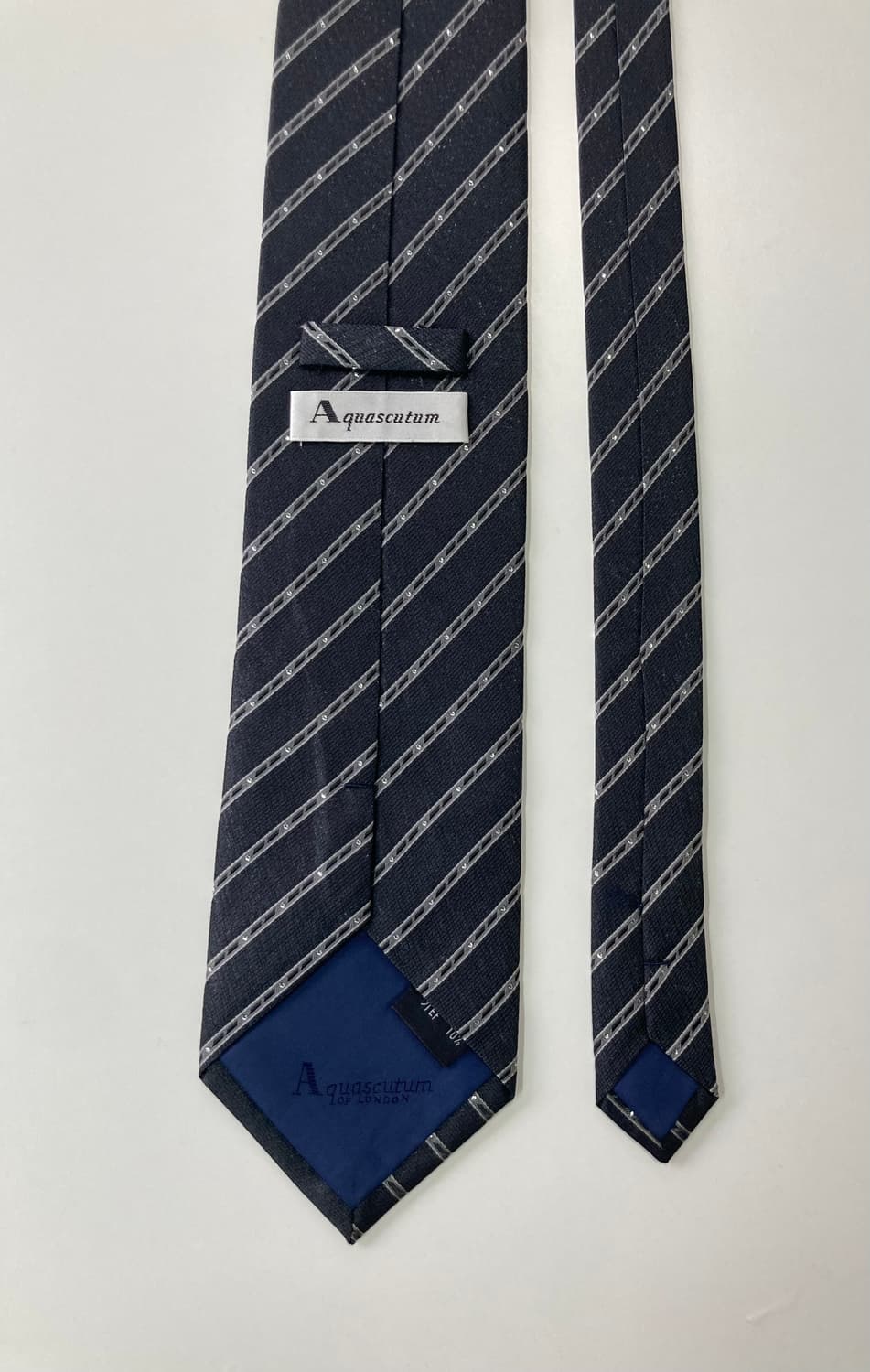 아쿠아스큐텀 넥타이 상품이미지2