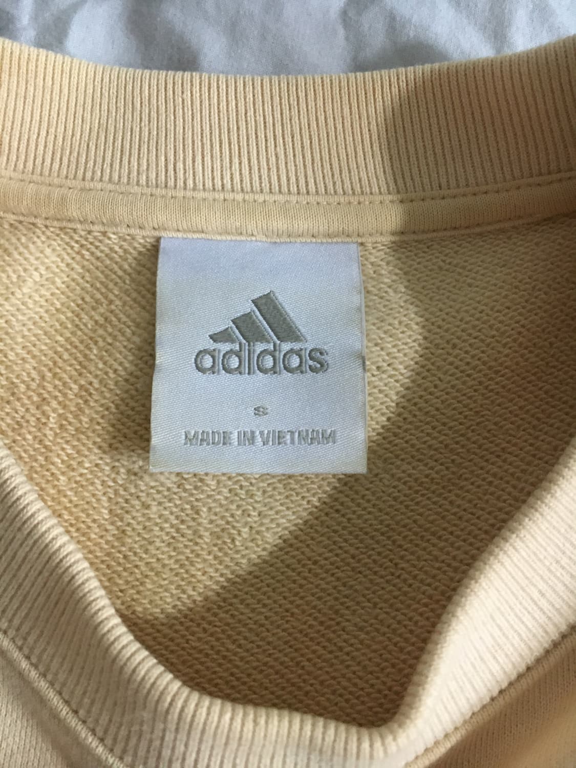 아디다스 크림 베이지 맨투맨 상품이미지3