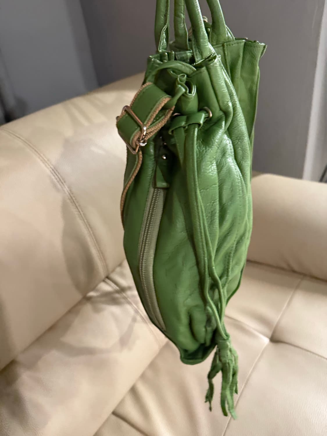 real leather green pleats detail bag 상품이미지6