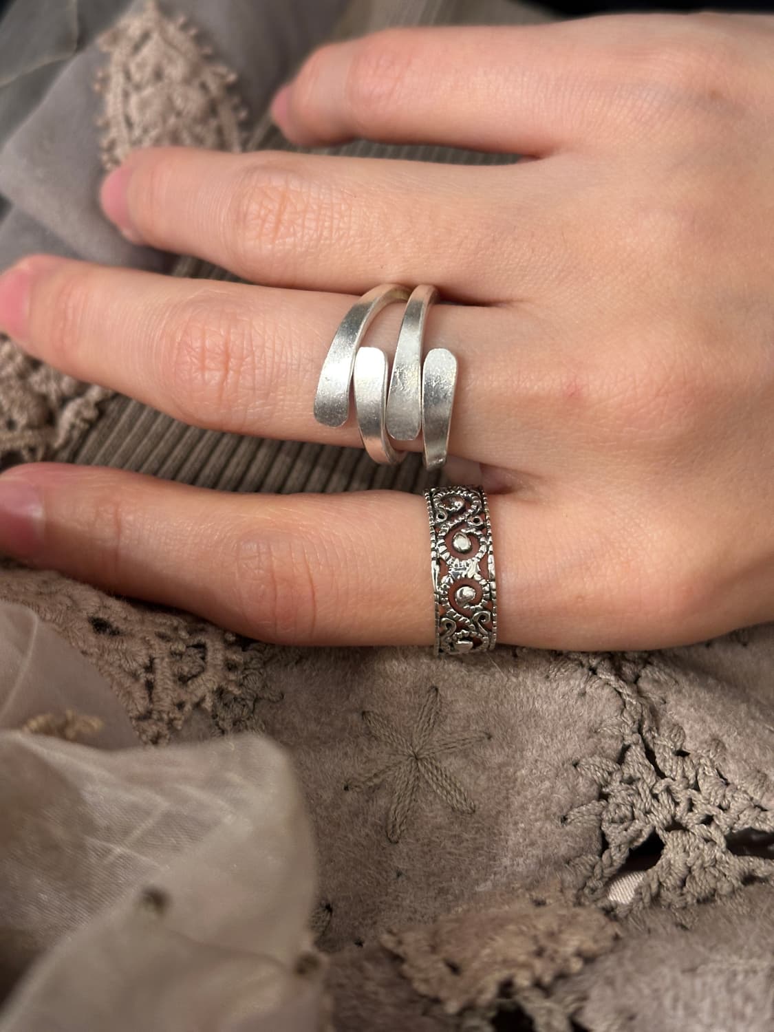 Ornate Scroll Band 925Silver Ring 상품이미지1