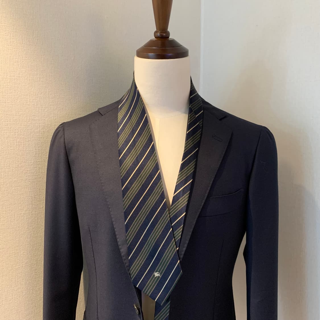 버버리(BURBERRY) 스트라이프 100실크 클래식넥타이 명품 최상급 상품이미지1