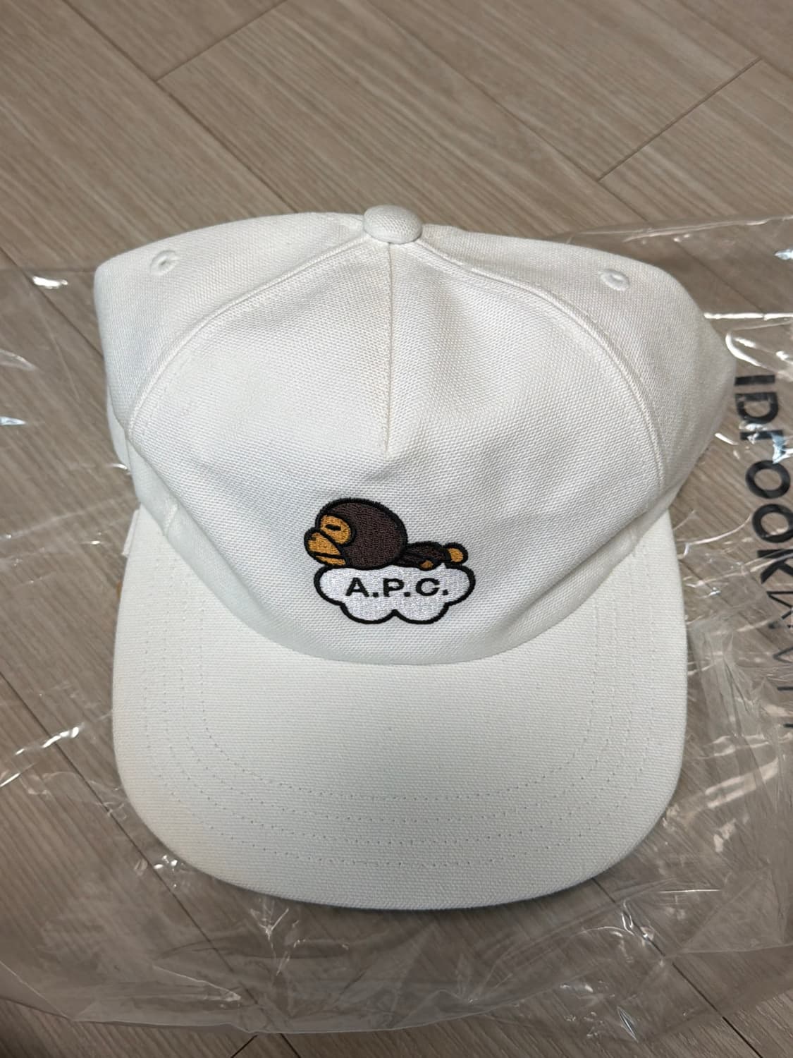 베이프 X 아페쎄 마일로 캡 모자 (Bape X A.P.C) 상품이미지2