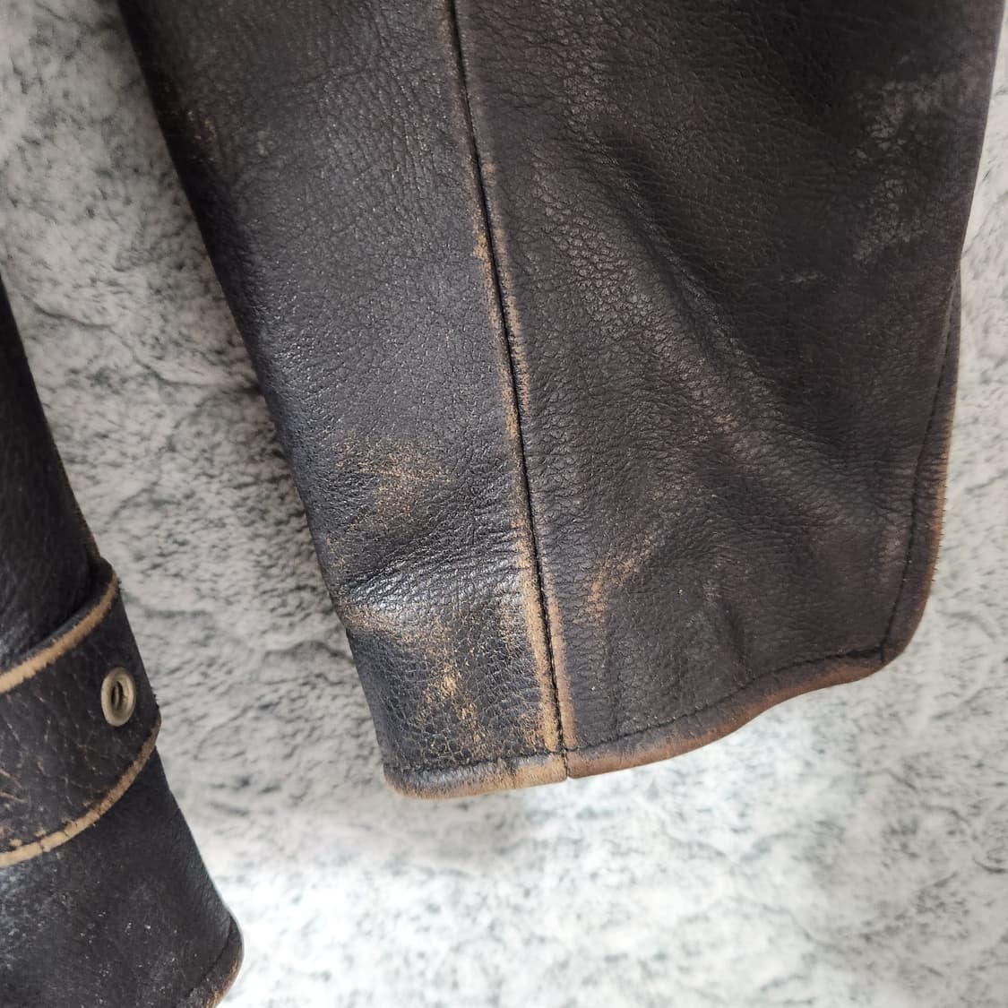 J438 [XL] RBC 리얼레더 자켓
 상품이미지6