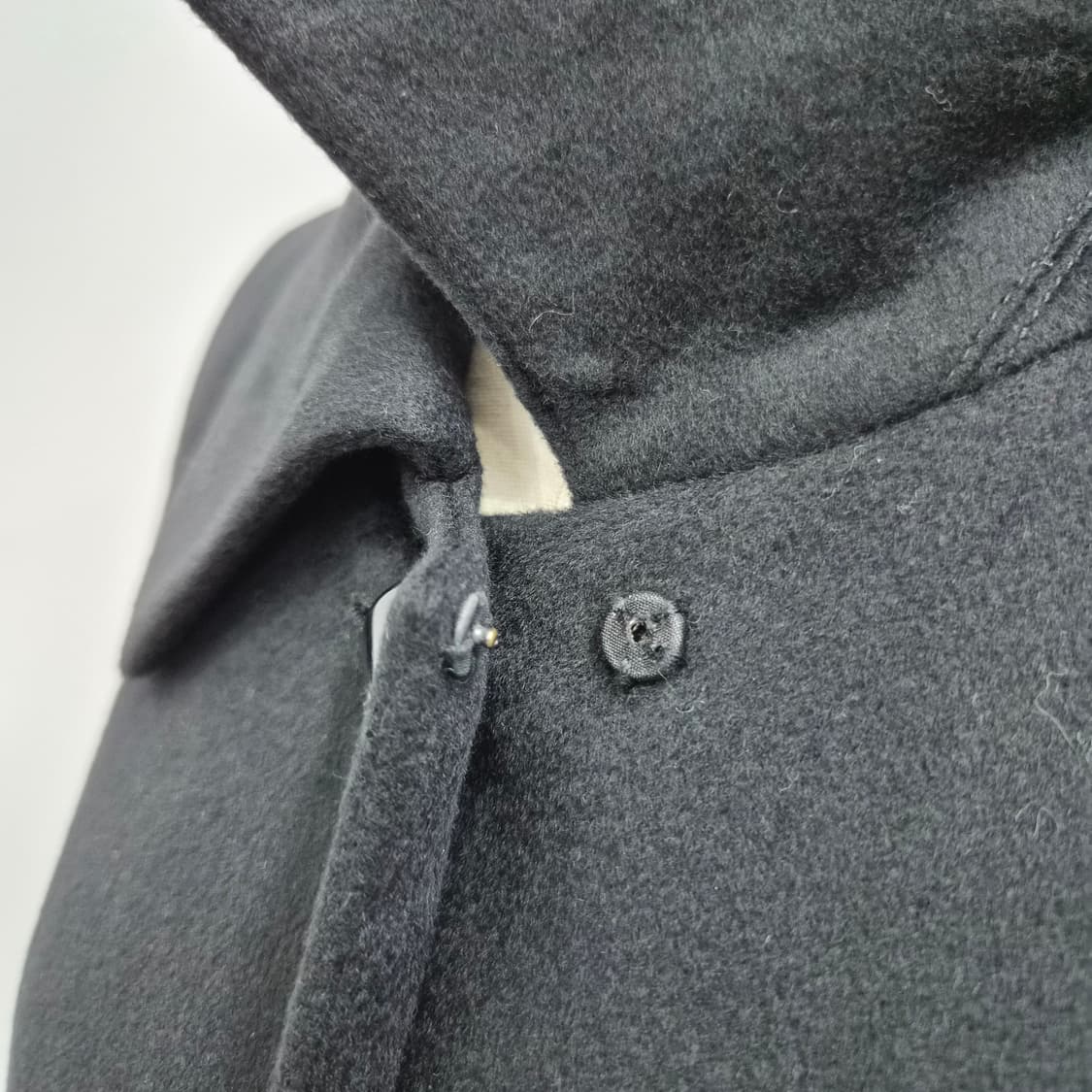 울100% 블랙 클래식 롱코트 상품이미지8